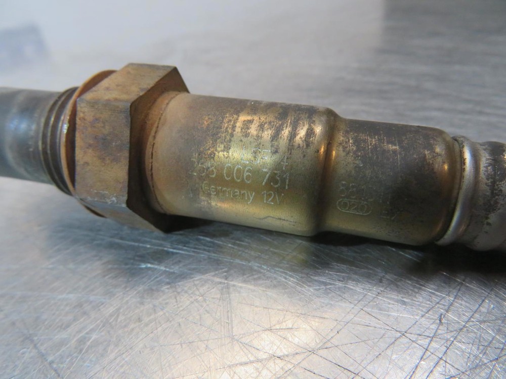 EB1357 2008 08 APRILIA SHIVER O2 EXHAUST OXYGEN SENSOR LAMBDA