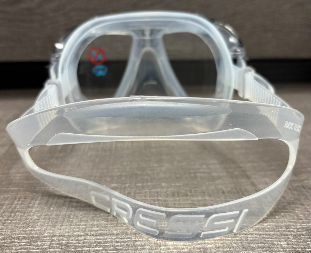 Cressi Matrix Scuba Mask (Clear/Black)