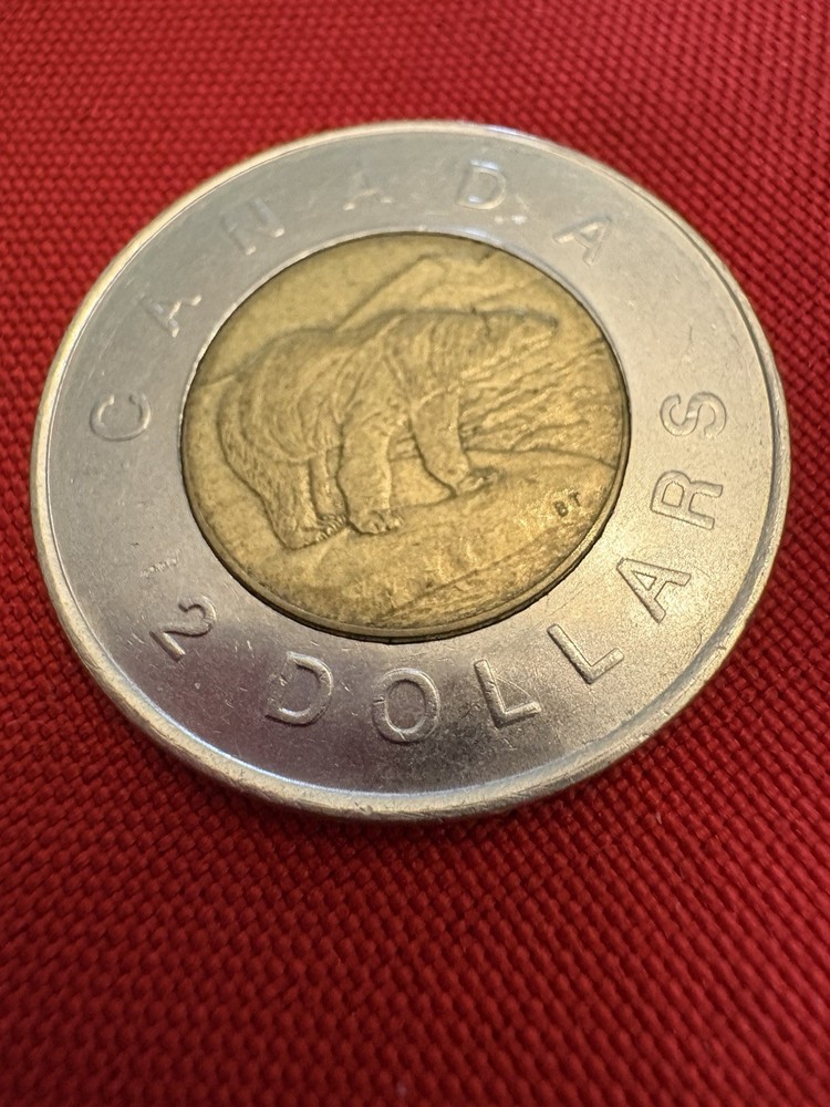 Canada toonie
