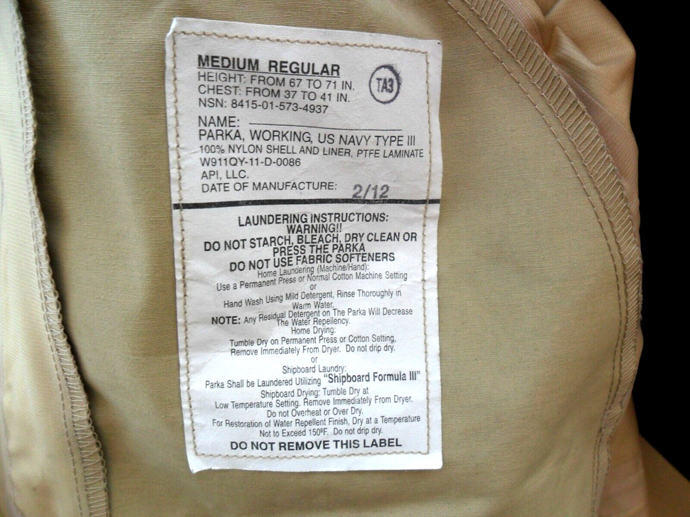 US NAVY ISSUE UNIFORM PARKA WORKING TYPE III CAMO PTFE LAMINATE MEDIUM REG EUC!!