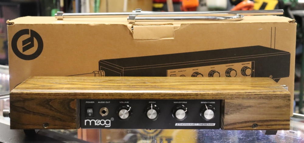 Moog Etherwave Theremin Kit •Free Shipping!!!•