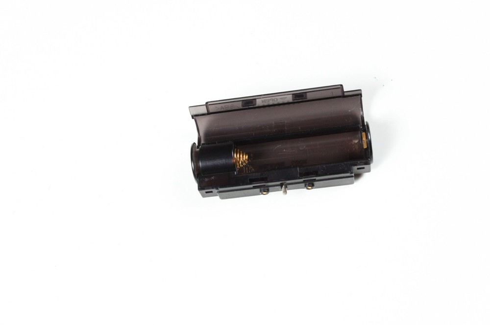 SONY MiniDisc player AA battery adapter working