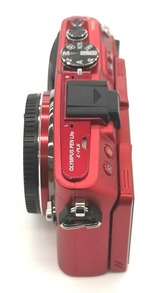 OLYMPUS E-PL6 Digital Mirrorless Camera