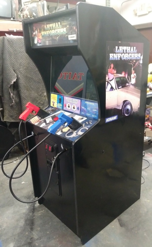 LETHAL ENFORCERS ARCADE MACHINE by KONAMI (Excellent Condition) *RARE*