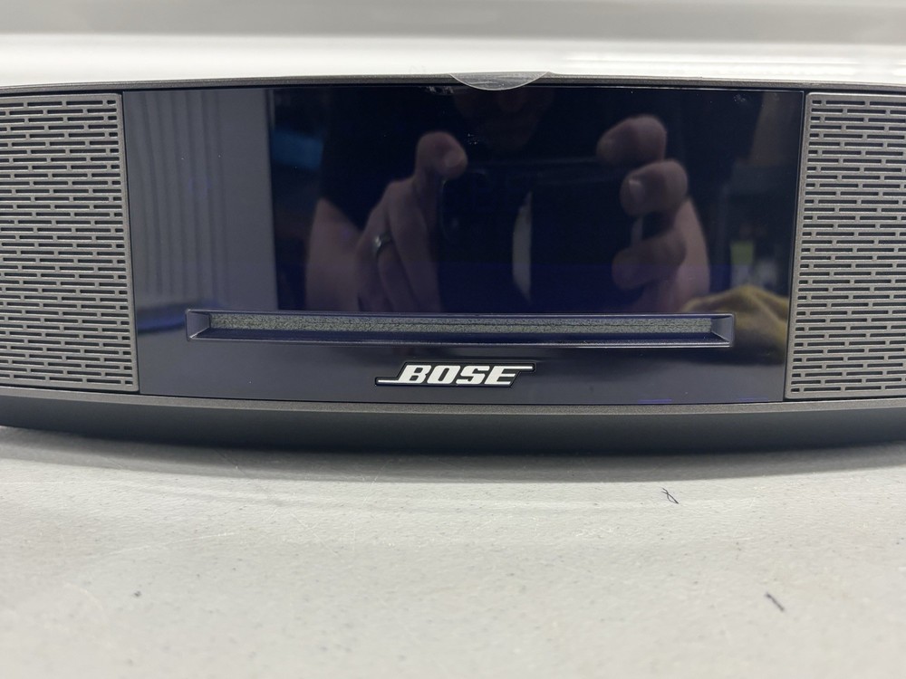 Bose Wave IV Music System (Model: 417788-WMS) Practically New Looking