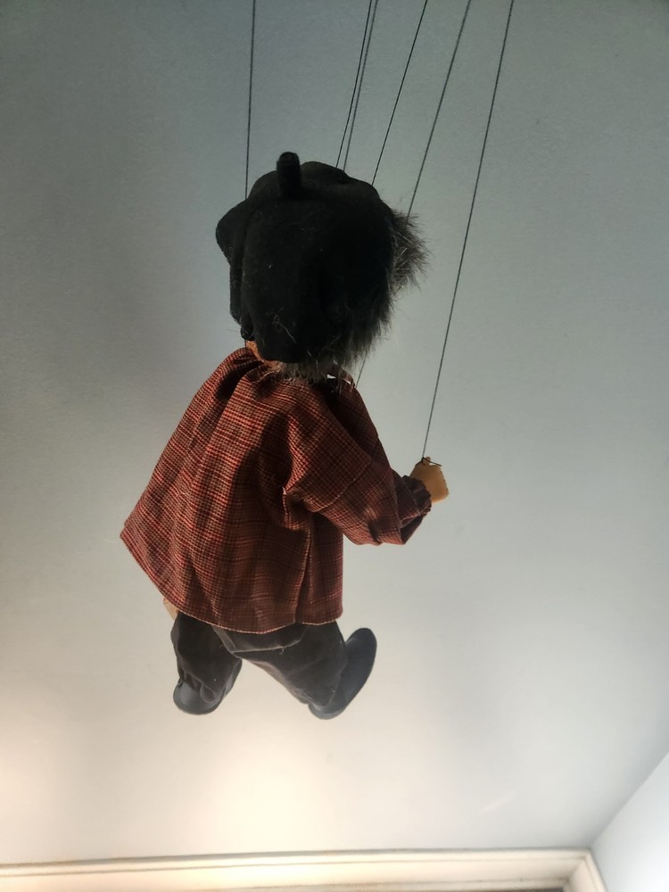 schmider creativ painter marionette With Tags