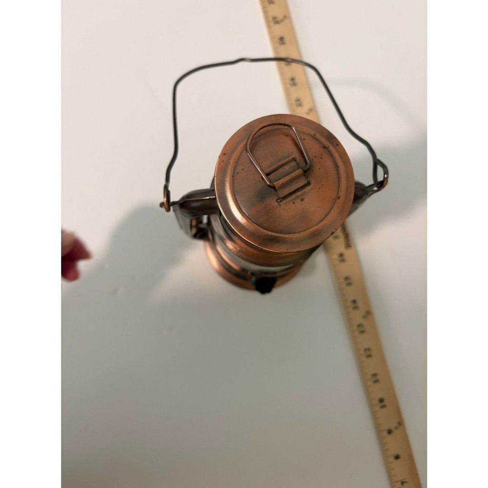 battery operated lantern