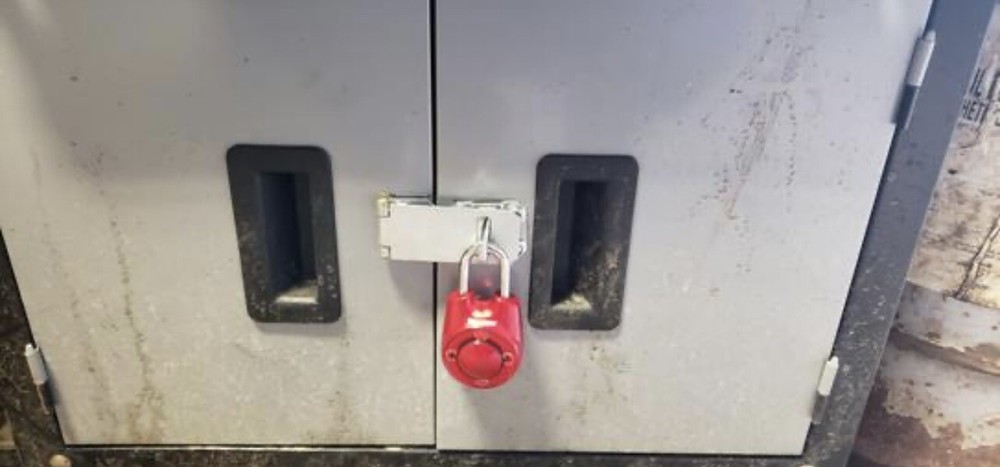 Everbilt Adjustable Gate Latch 3-1/2 Inch Rust Free Protection