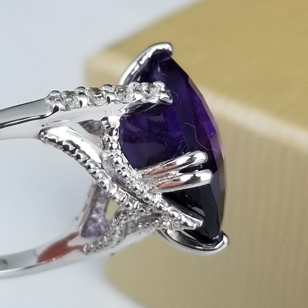 sterling silver ring 925 size 6 amethyst NEVER WORN BOX