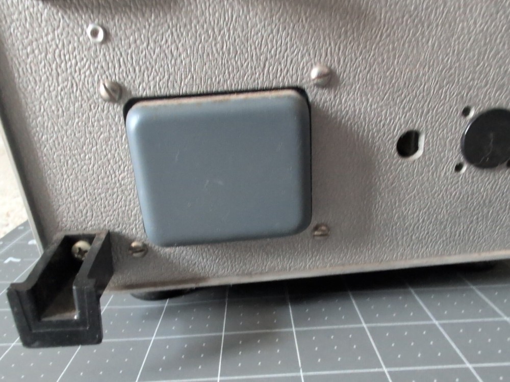 HP Hewlett Packard 1202A OSCILLOSCOPE (powers on *BUT READ DESCRIPTION*) #ENGR