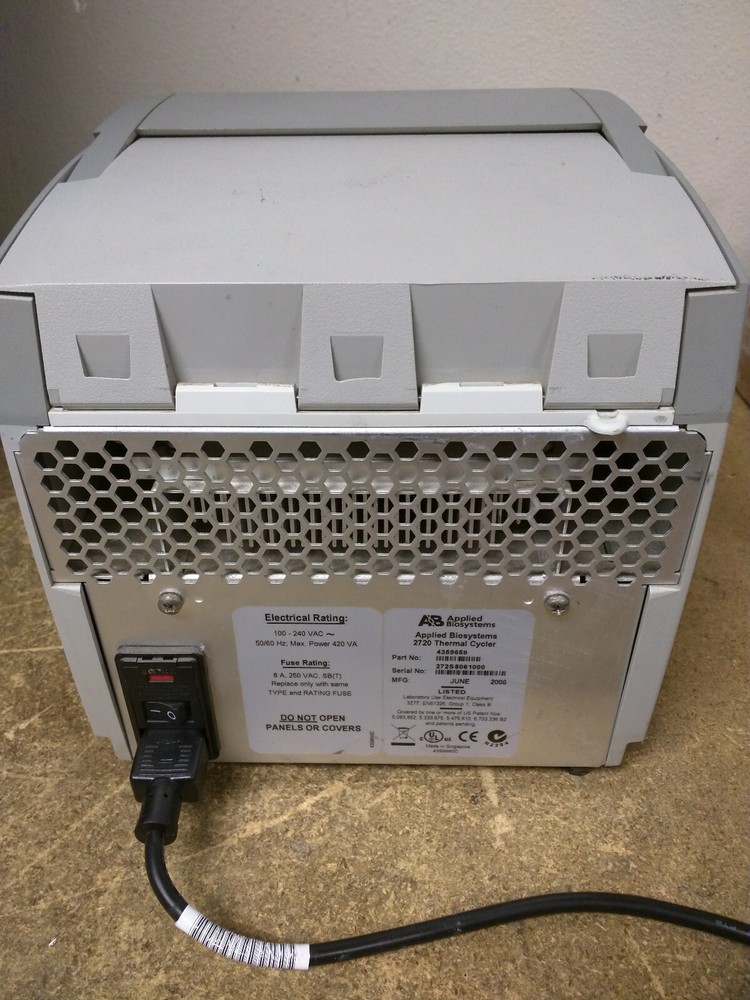Applied Biosystems (Model 2720 ) PCR Thermal Cycler POWERS ON