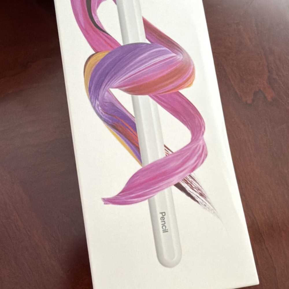 White Stylus Pencil for Tablets and eReaders