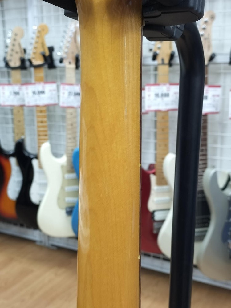 FENDER JAPAN ST62 598500