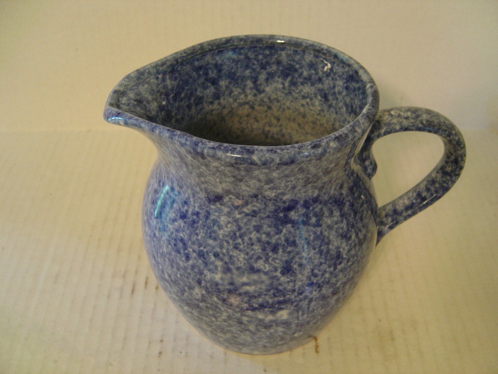 VINTAGE BLUE SPONGEWARE STONEWARE PITCHER 6" HIGH