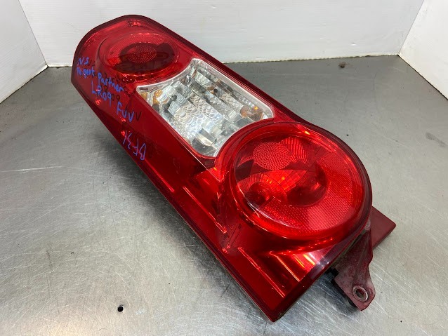 2009 PARTNER BERLINGO PASSENGER SIDE LEFT REAR LIGHT REF: BF31