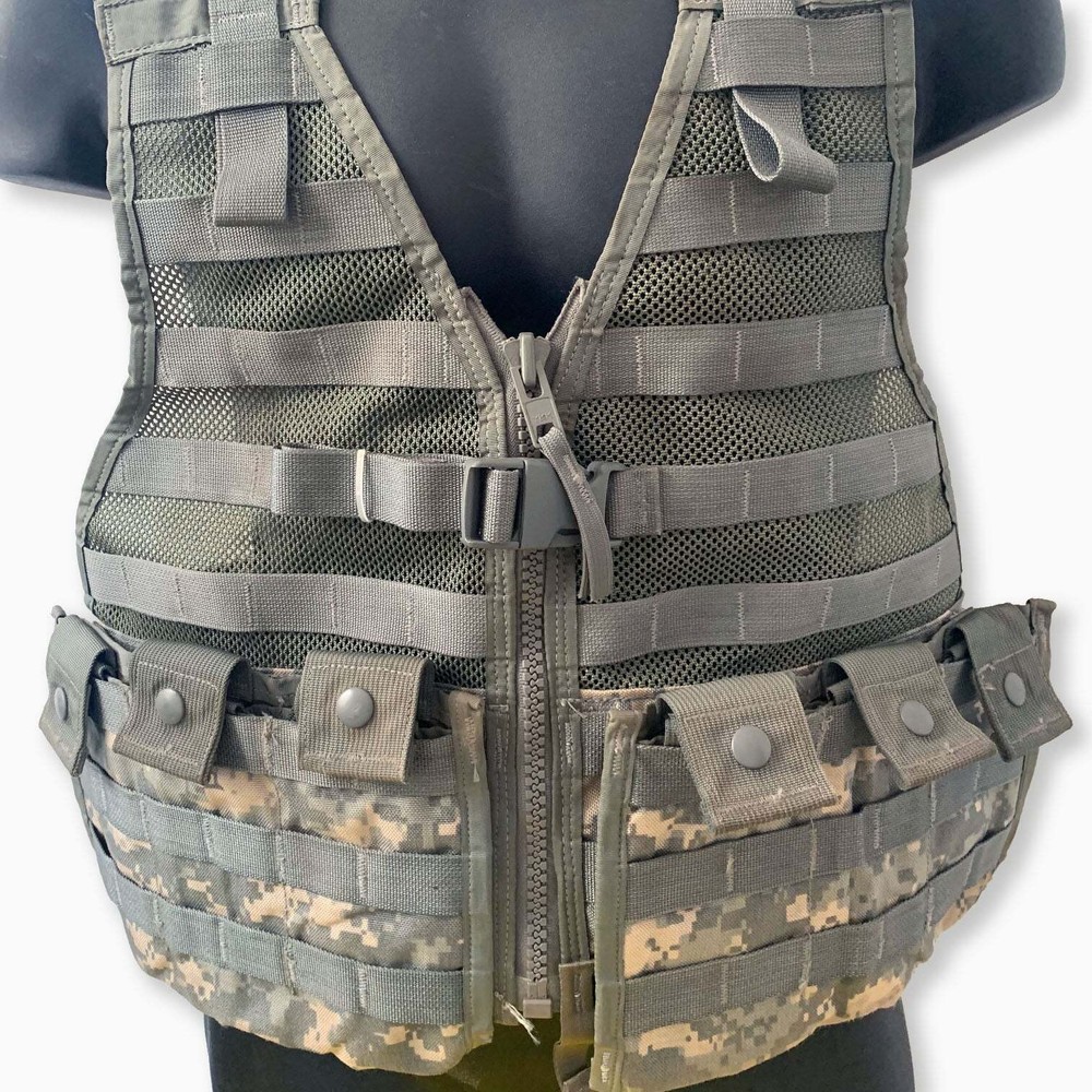 Fighting Load Carrier with 2 Pouches