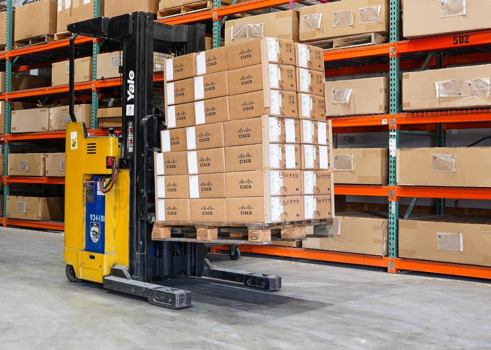 Cisco STACK-T4-3M 3M 9.84ft Type 4 StackWise-160 Stacking Cable C9200 C9200L NEW