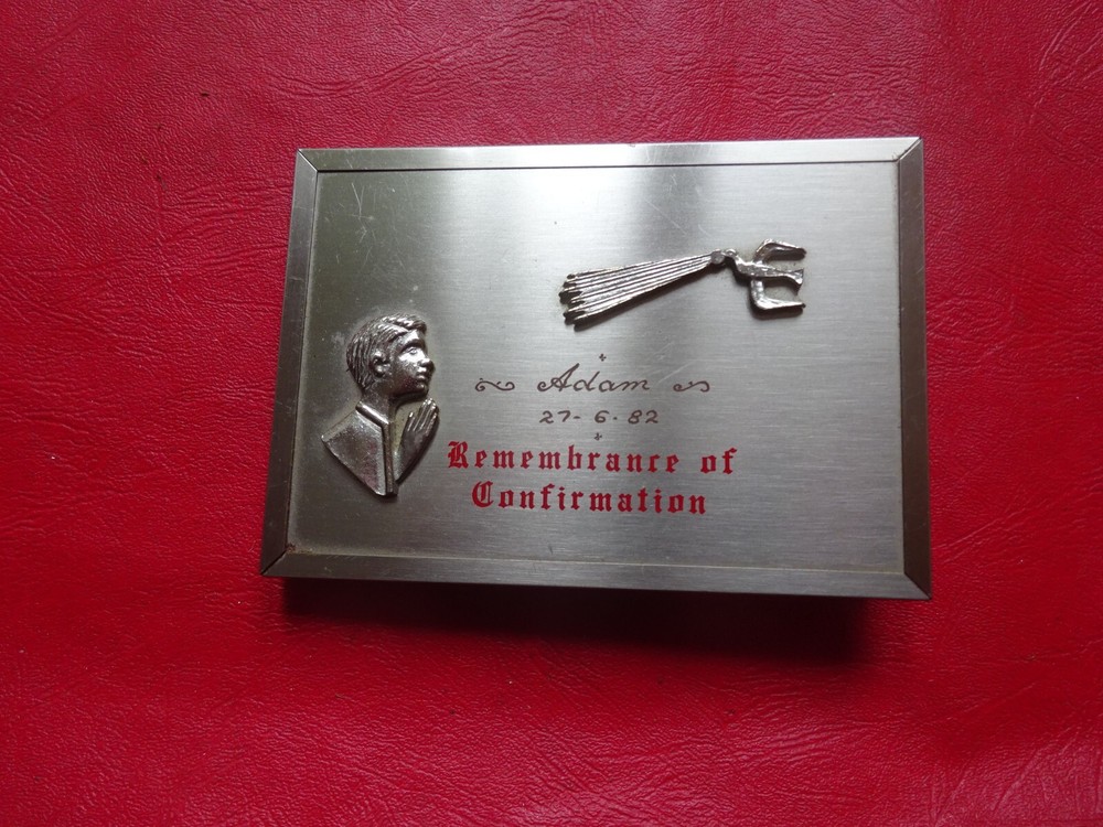 Rememberance Of Confirmation 1982--FREE POSTAGE