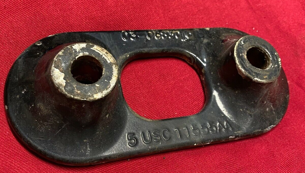 KENWORTH  - PETERBILT TORQUE ROD BRACKET 03-06830