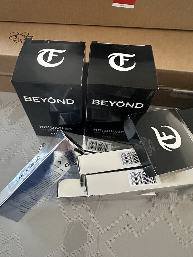 BEYOND HD DIVINES MAGIC CONCEALER .04 OZ/ 2 BOX(120 items)