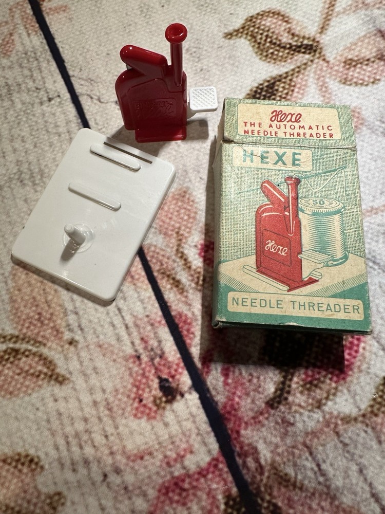 Vintage Witch Automatic Needle Threader lnstructions Germany