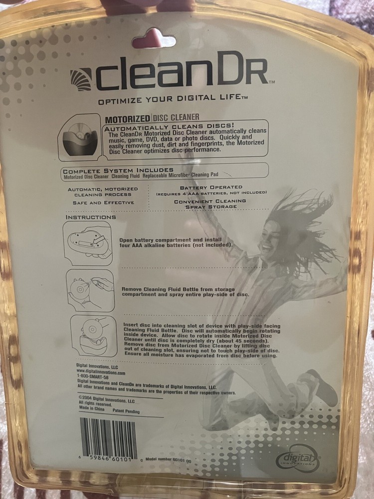 Clean GR Automatically Cleans Discs