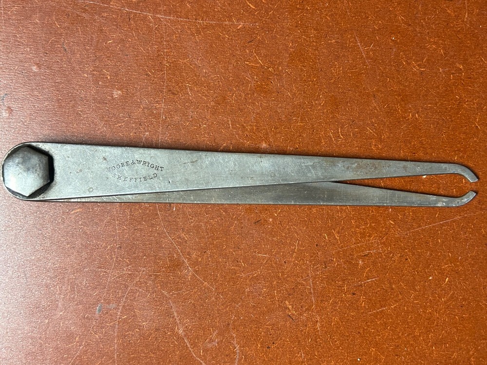 Moore & Wright Sheffield Calipers 6 1/4"