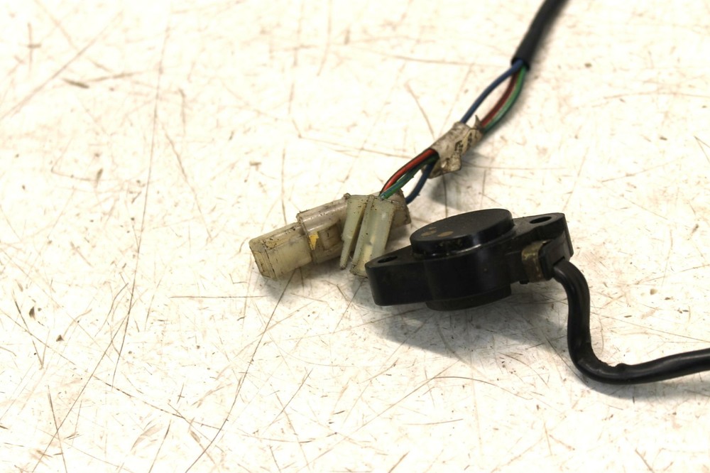 06 SUZUKI GS500F ENGINE MOTOR GEAR POSTION SENSOR