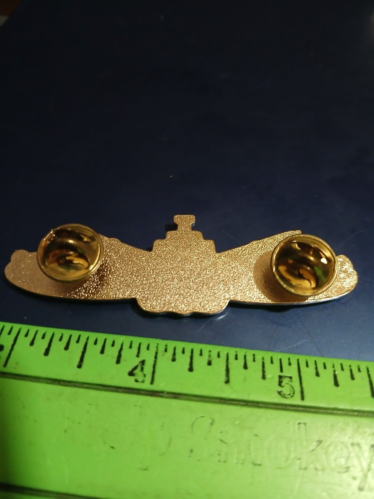 Hat / Lapel Pin- Navy- Surface Warfare (24-1932)