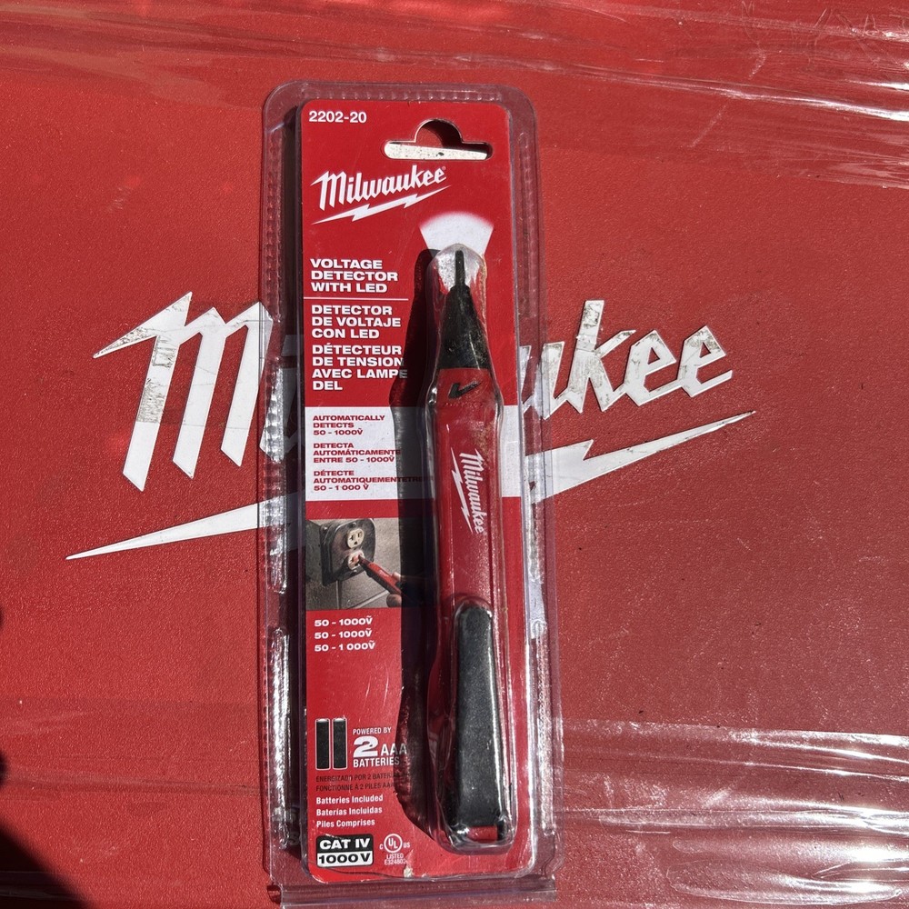 Milwaukee 2202-20 Work Light Voltage Detector