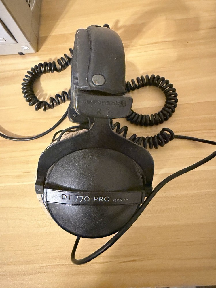 Beyerdynamic DT 770 Pro 250 Ohm