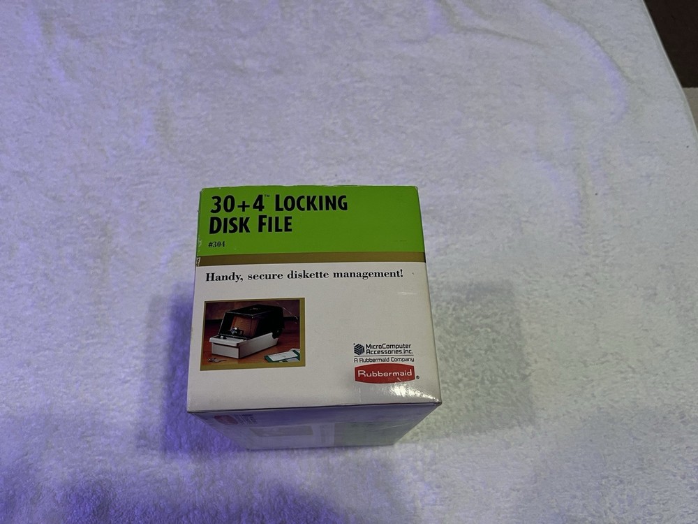 Vintage Rubbermaid 3.5" Locking Floppy Disk Computer File Storage Box Holder