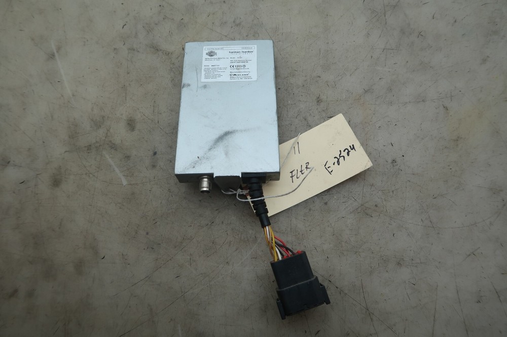 11 HARLEY DAVIDSON TOURING CB MODULE E-2524