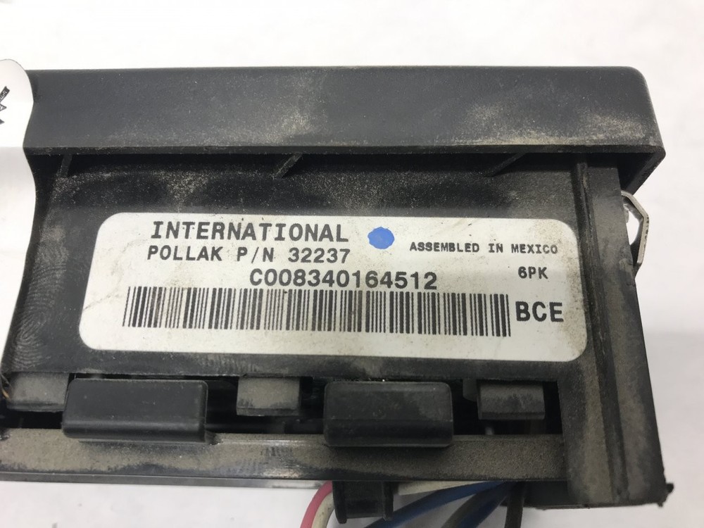 International CE SWITCH Dash Panel - Used