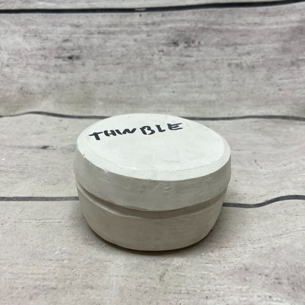 Unbranded Ceramic Casting Mold Figurine