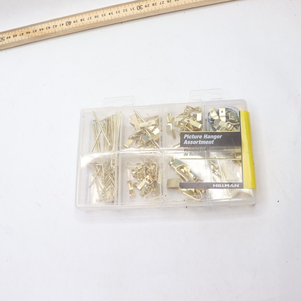 Hillman 200-Pieces Picture Hanging Kit