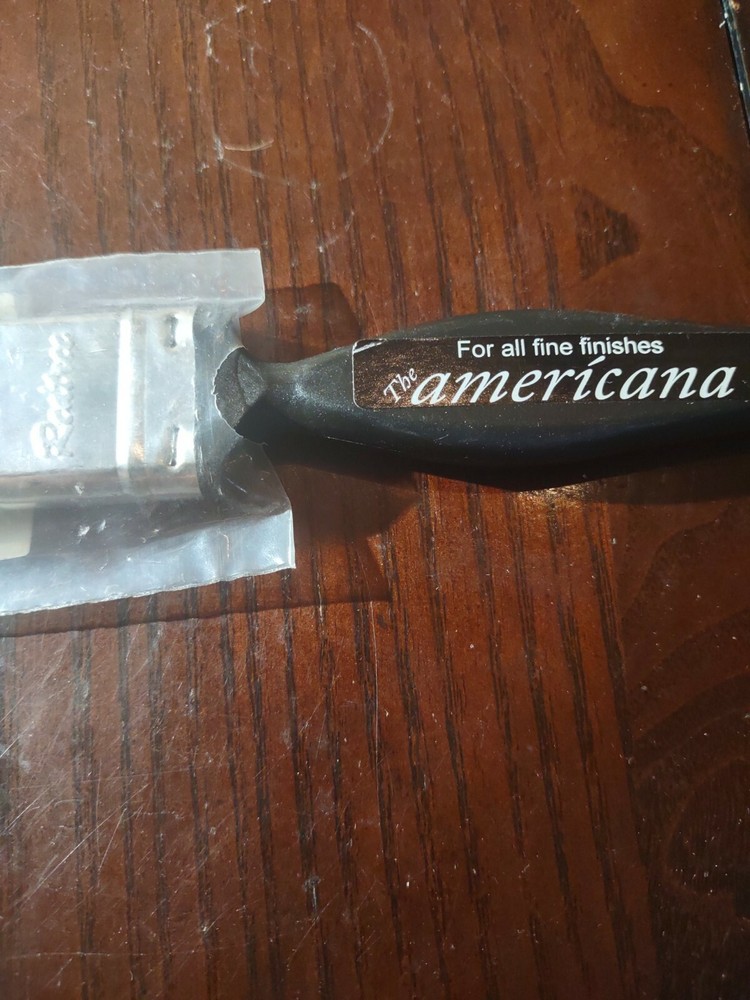 Americana 1" Paint Brush
