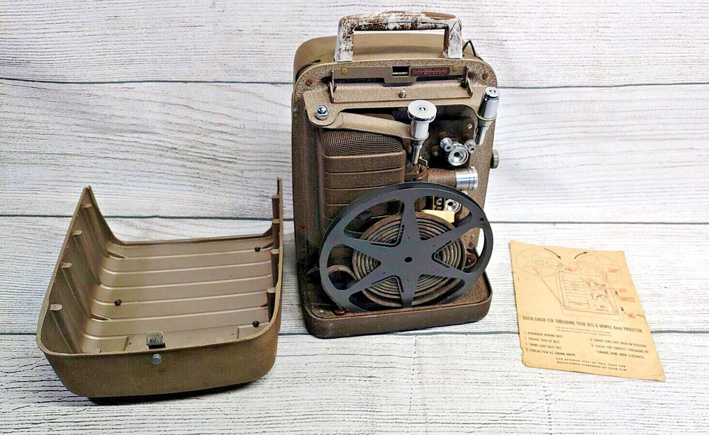 Vintage Bell & Howell 8mm Projector Model # 253-A - UNTESTED