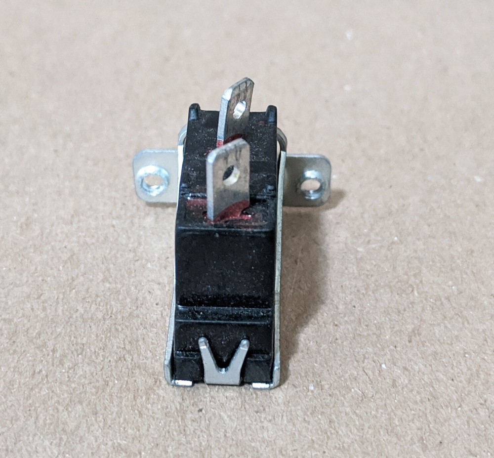 5-pack NEW 2-Pin SelfLocking On/Off Push Button Power Switch: PC/Server System
