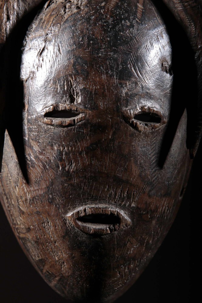 African Mask Djimini 2095