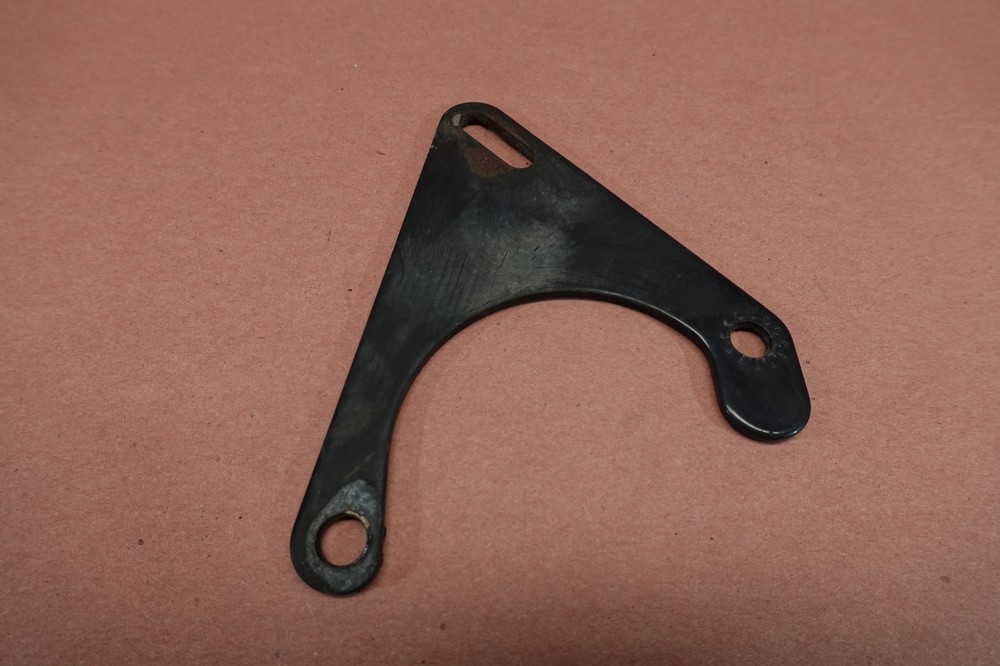 2001-2006 Harley Davidson Electra Glide FLHTCSE Starter Exhaust Header Bracket