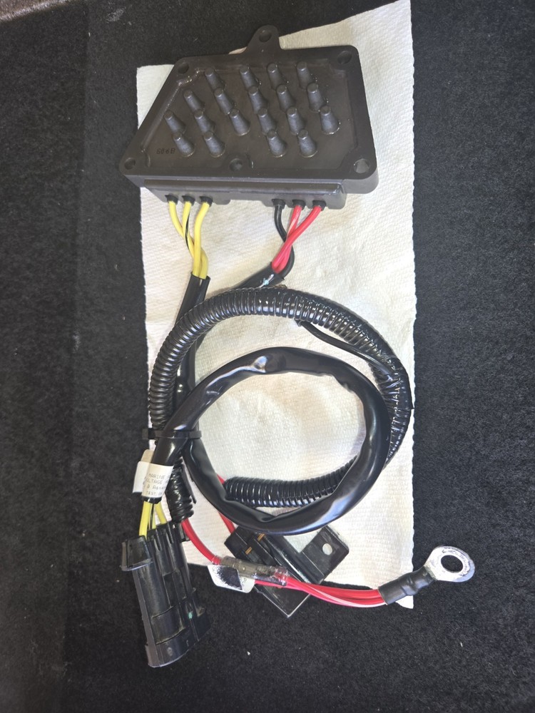 New Mercury Voltage Regulator Pn# 8M0088351