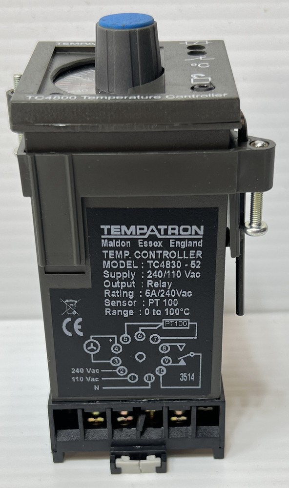 Tempatron TC4830-52 Temperature Controller & Base PT100