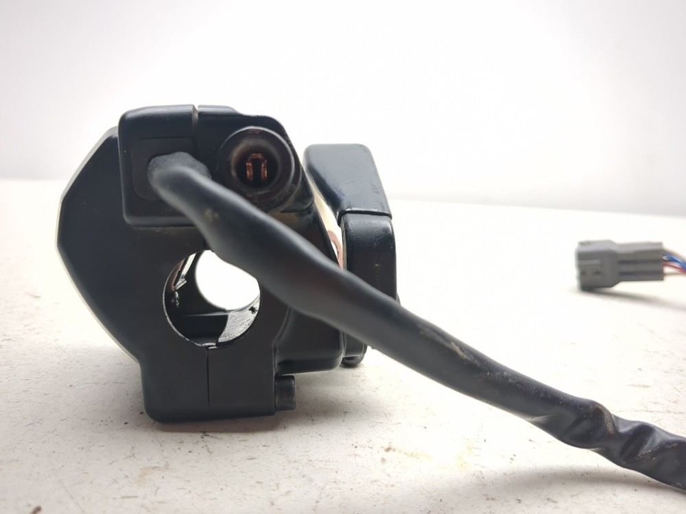 15-24 Can-Am Outlander 450 Right Control Button Switch