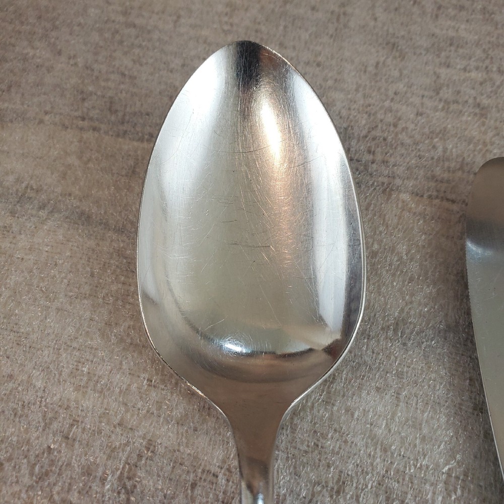 Oneida Stainless DEBONAIR Solid Serving Spoon and 2 Dinner Knife Knives