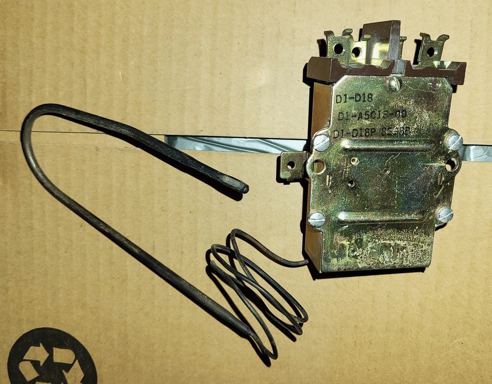 Southbend 3004238 OEM Thermostat, D Type, Deck Oven