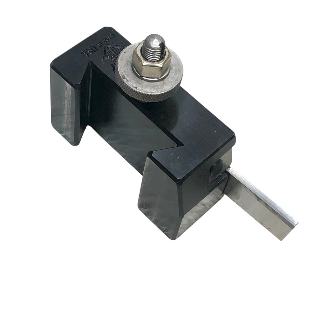 Aloris CXA Quick Change Lathe Tool Post - Wedge Style With 6 Tool Holders