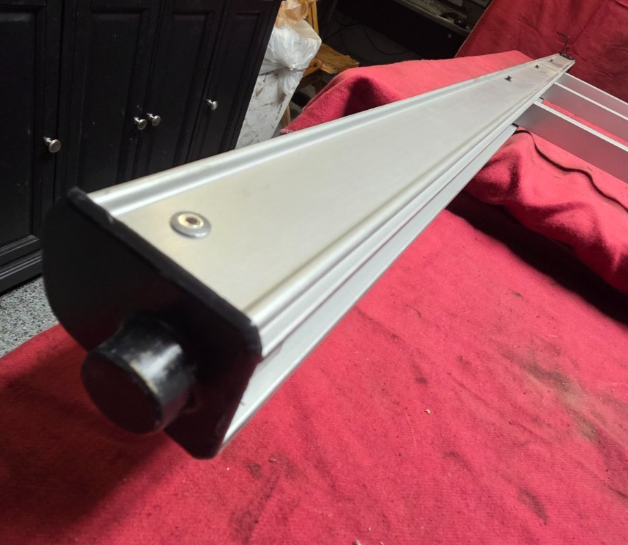 VOLVO FOLDING UPPER BUNK LADDER, BLK RUBBER , 8078803, MISSING BLK TREAD,