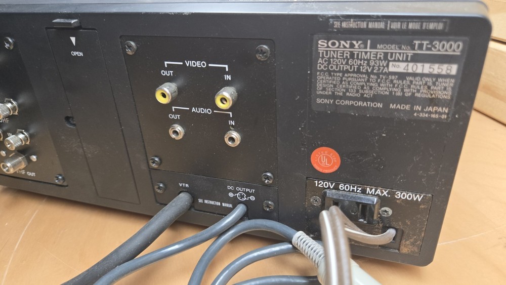 Sony TT-3000 Portable Programmable Digital Cassette Tuner Timer Unit UNTESTED