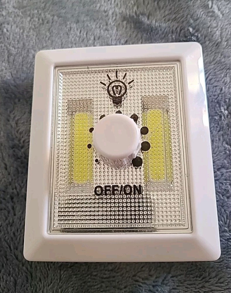 Blaziing Leg Dimmable Light Switch 200 Lumens.
